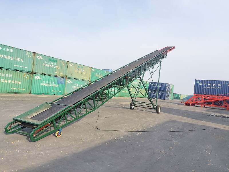 皮帶輸送機(jī)